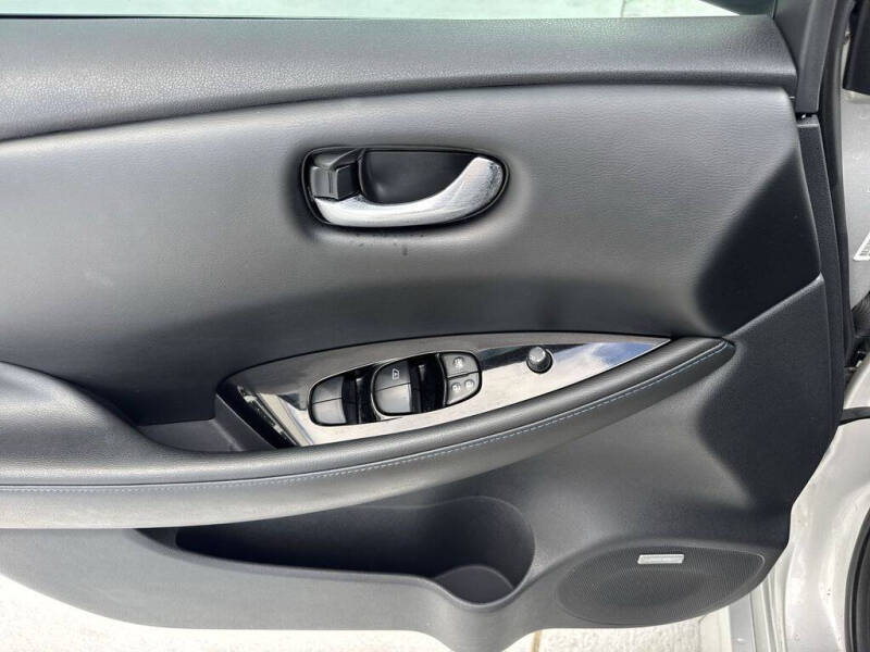 2020 Nissan LEAF SL PLUS