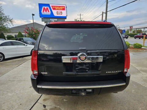 2011 Cadillac Escalade