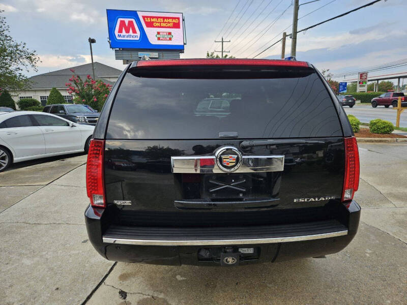 2011 Cadillac Escalade