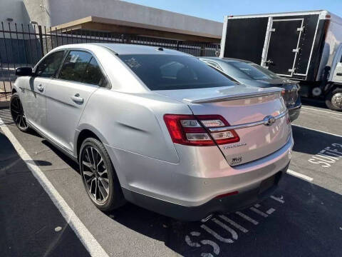 2019 Ford Taurus SEL