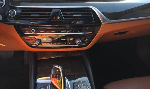 2018 BMW 5 Series 540i