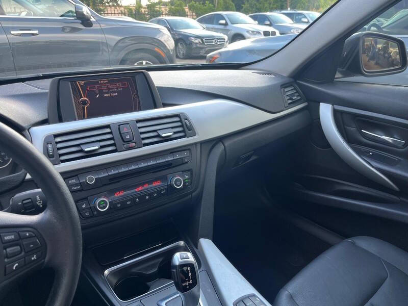 2013 BMW 3 Series 328i