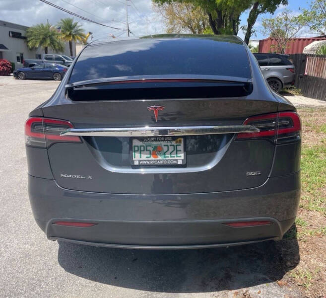2016 Tesla Model X 90D