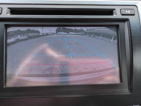 2014 Toyota Camry Hybrid LE