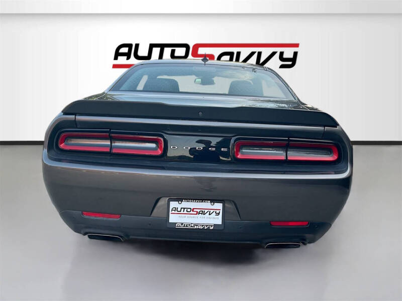 2022 Dodge Challenger