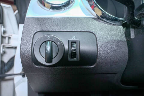 2005 Ford Mustang V6 Premium