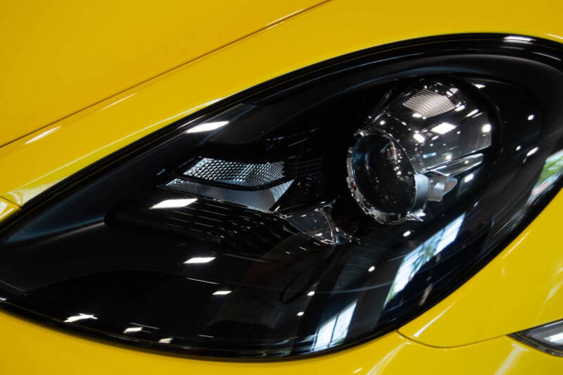 2020 Porsche 718 Cayman