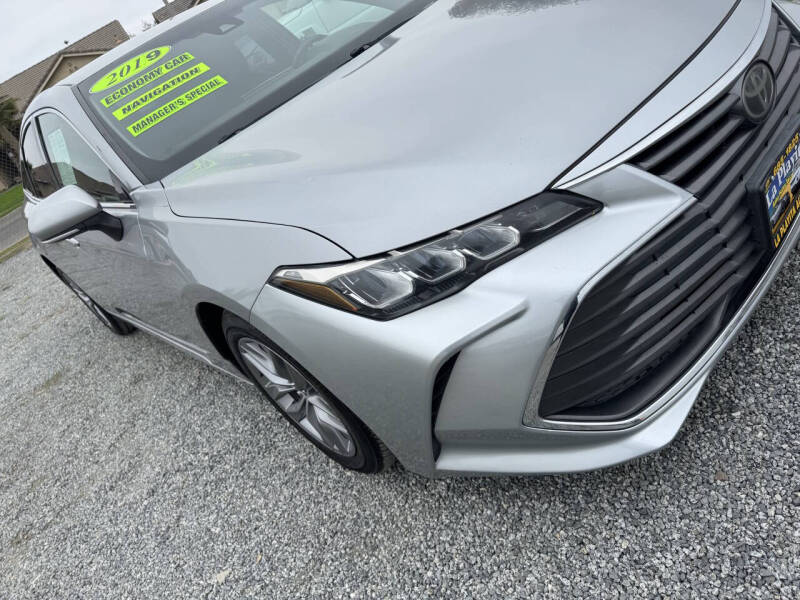 2019 Toyota Avalon XLE