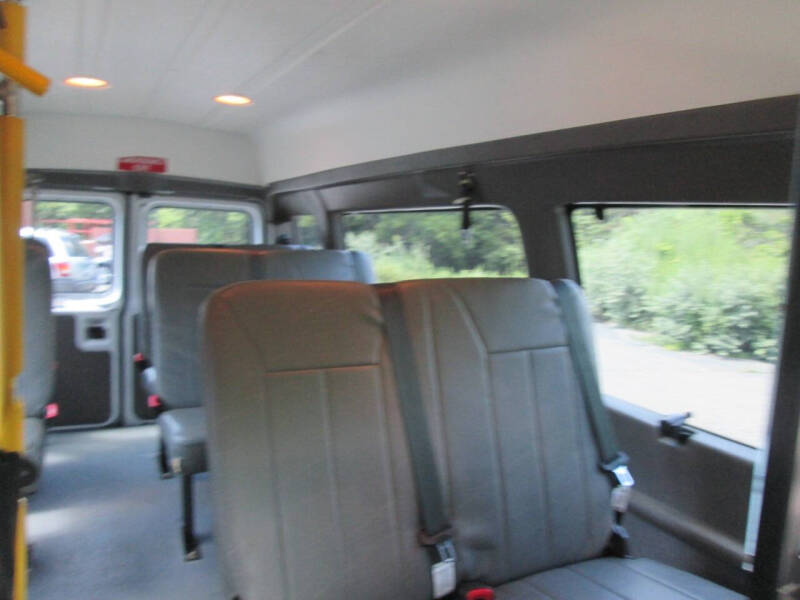 2013 Ford E-Series E-250