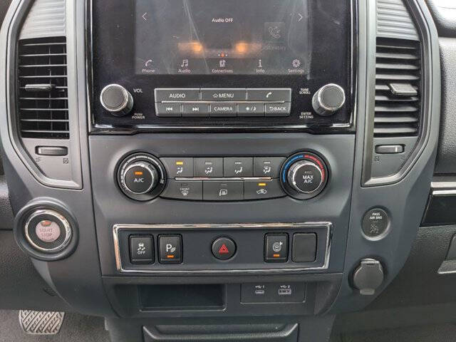 2022 Nissan Titan 20