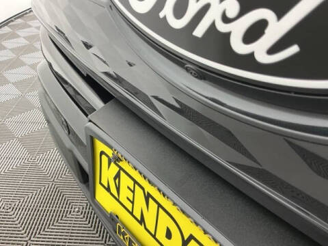 2025 Ford F-150 Lightning Platinum