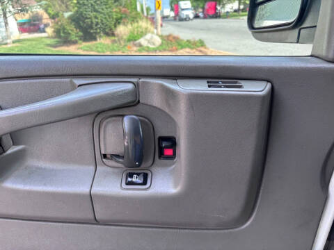 2014 Chevrolet Express 3500