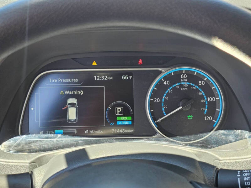 2024 Nissan LEAF S