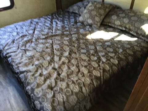 2016 Georgetown GT3 30X / 31ft