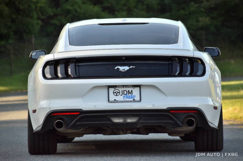 2018 Ford Mustang EcoBoost