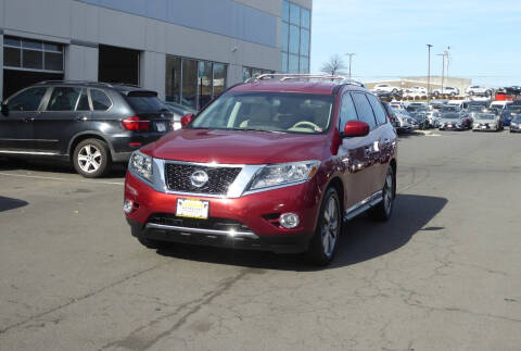 2013 Nissan Pathfinder for sale at Loudoun Motor Cars in Chantilly VA