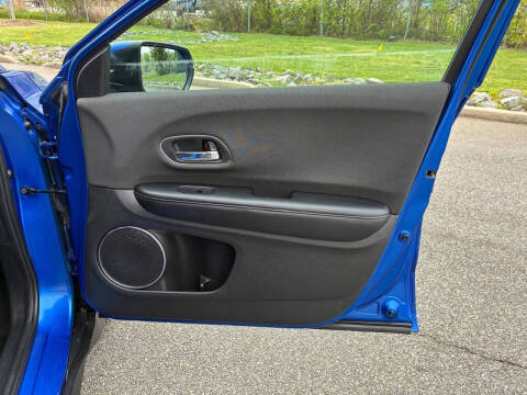 2022 Honda HR-V EX
