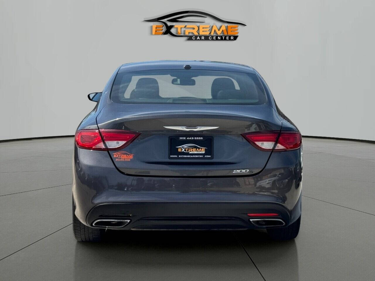 2015 Chrysler 200 for sale at Extreme Car Center in Detroit, MI