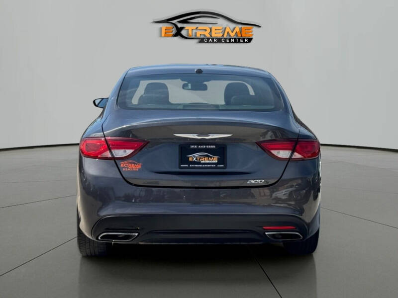 2015 Chrysler 200 S