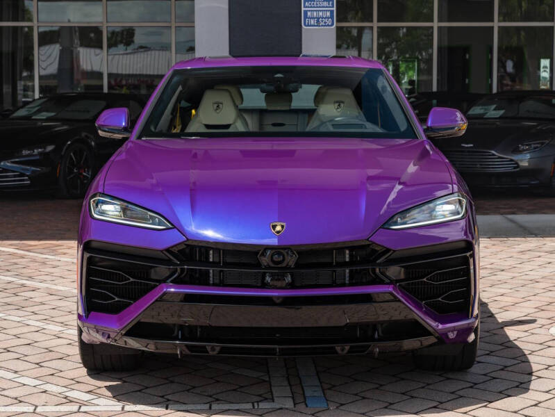 2025 Lamborghini Urus SE
