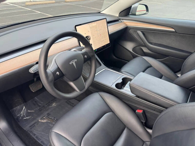 2021 Tesla Model 3 Standard Range Plus