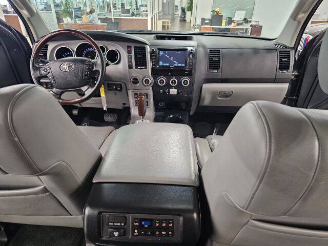 2013 Toyota Sequoia Platinum