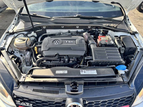 2017 Volkswagen Golf GTI S