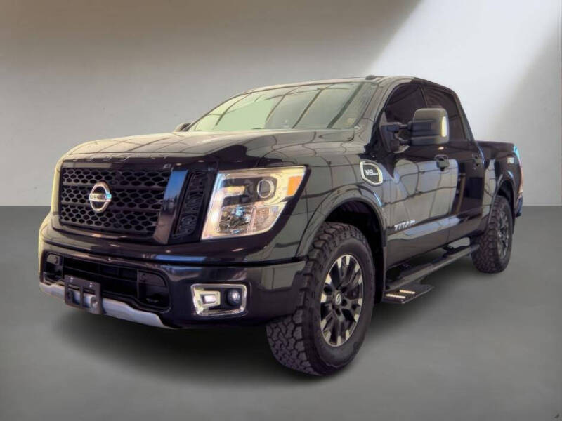 2017 Nissan Titan