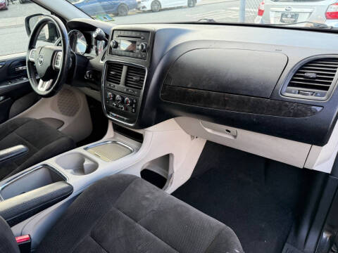 2013 Dodge Grand Caravan SXT