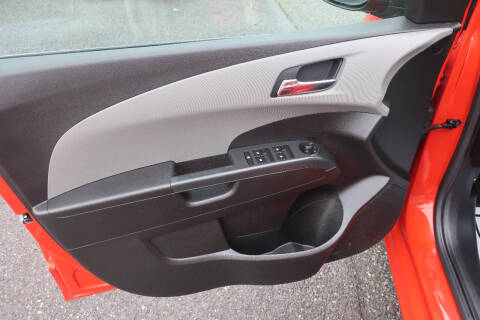 2013 Chevrolet Sonic LT Auto