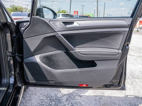 2021 Volkswagen Golf TSI