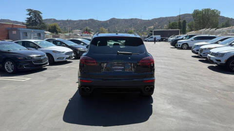 2017 Porsche Cayenne S E-Hybrid