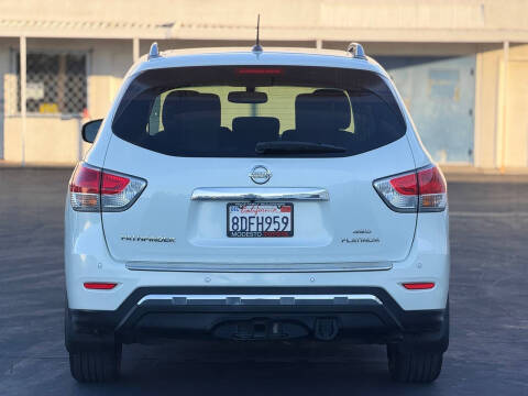 2016 Nissan Pathfinder Platinum