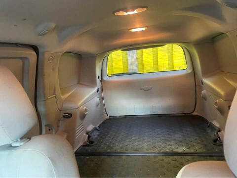 2011 Chevrolet HHR Panel LS