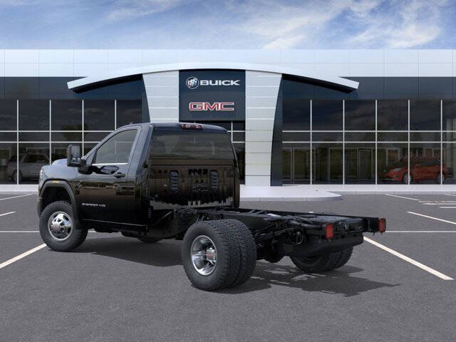 2026 GMC Sierra 3500HD CC