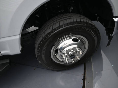 2026 Ford F-350 Super Duty XLT