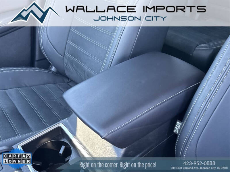 2023 Mitsubishi Outlander PHEV SE