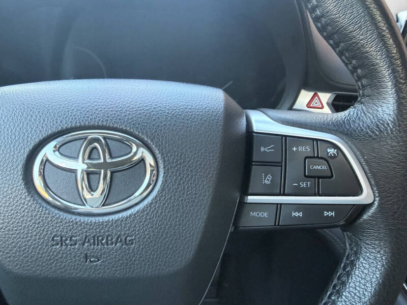 2021 Toyota Sienna XLE 7-Passenger