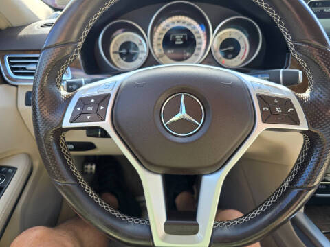 2015 Mercedes-Benz E-Class E 250 BlueTEC 4MATIC