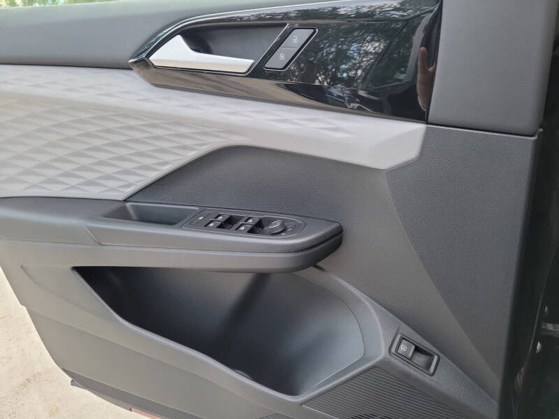 2022 Volkswagen Taos S