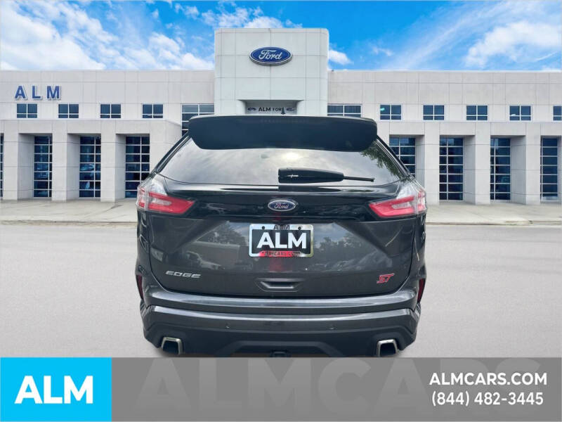 2020 Ford Edge ST