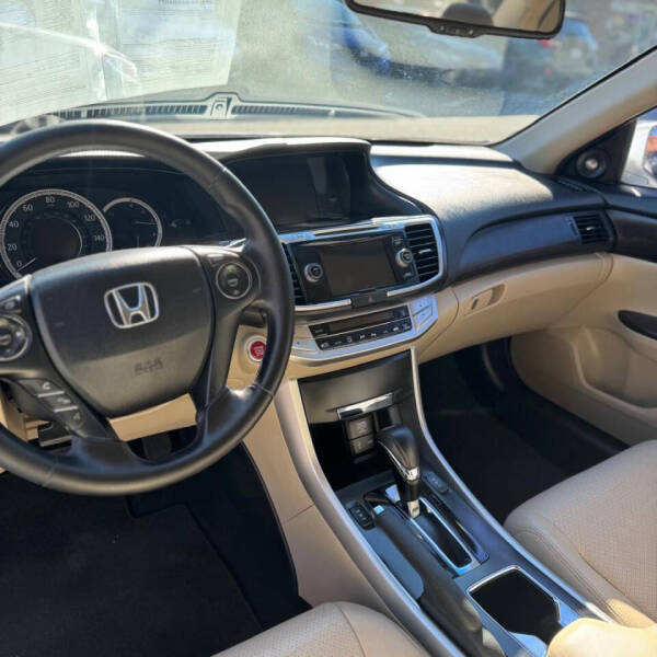 2013 Honda Accord EX-L photo 3