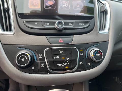 2017 Chevrolet Malibu LT