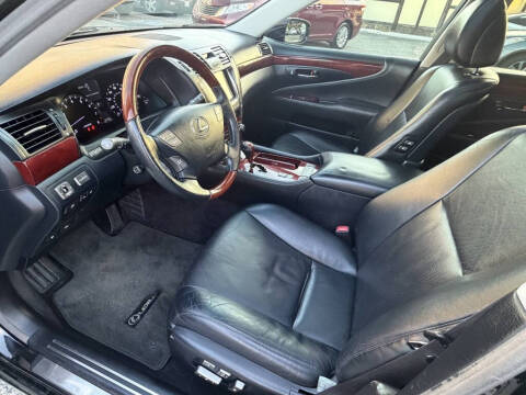 2007 Lexus LS 460