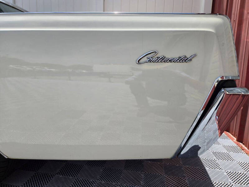 1967 Lincoln Continental