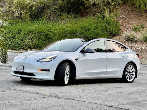 2021 Tesla Model 3 Standard Range Plus
