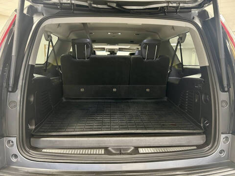 2019 Cadillac Escalade ESV Luxury