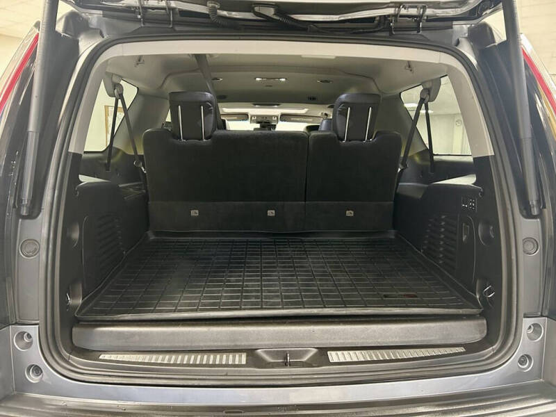 2019 Cadillac Escalade ESV Luxury