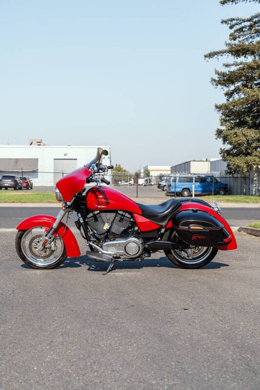 2006 Victory Kingpin