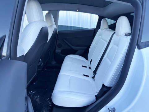 2022 Tesla Model Y Long Range